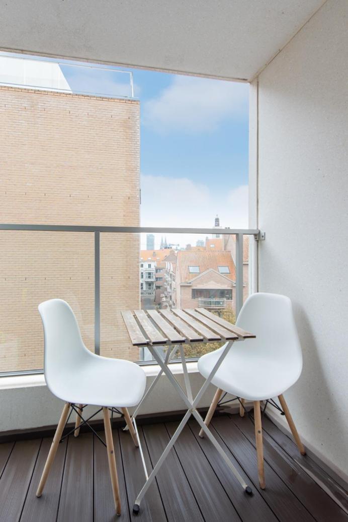 Westminster - Free Parking * Ostend